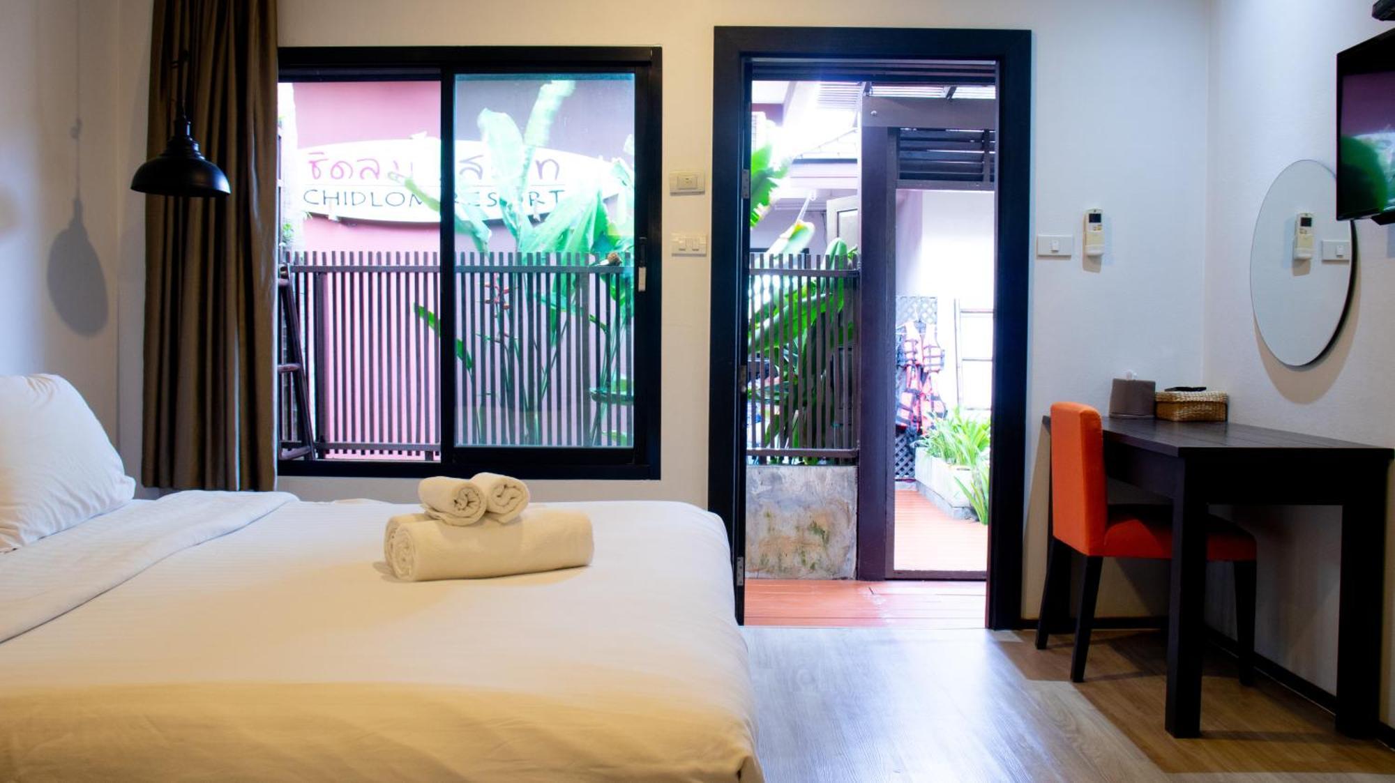 Chidlom Resort Haad Chao Samran Exterior photo