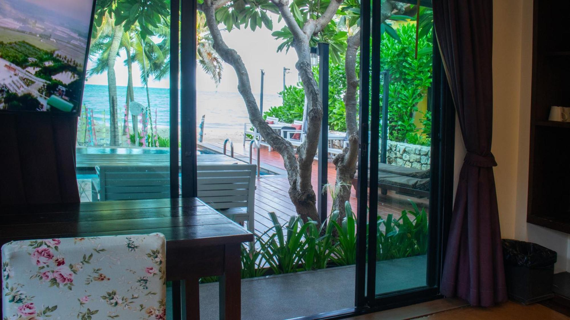 Chidlom Resort Haad Chao Samran Exterior photo